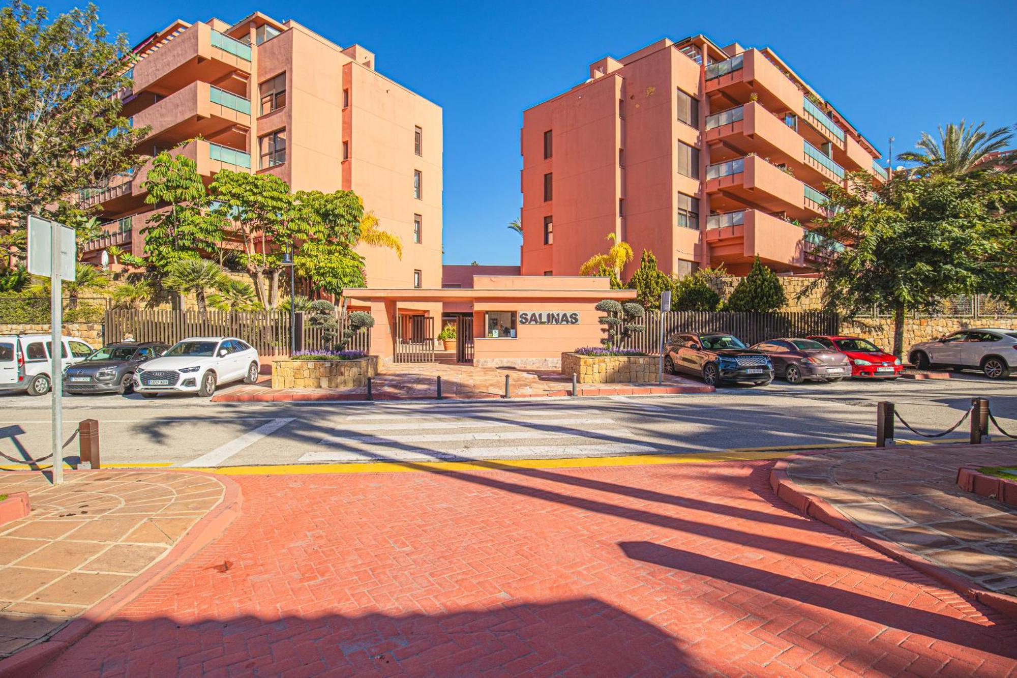 Buenti Apartments Estepona Exterior foto
